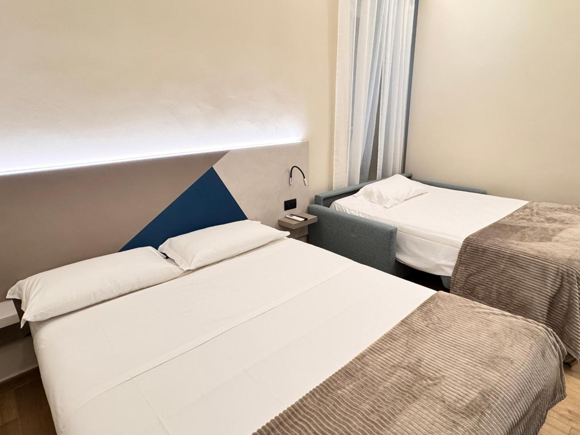 Honeycomb Guesthouse Рим Экстерьер фото