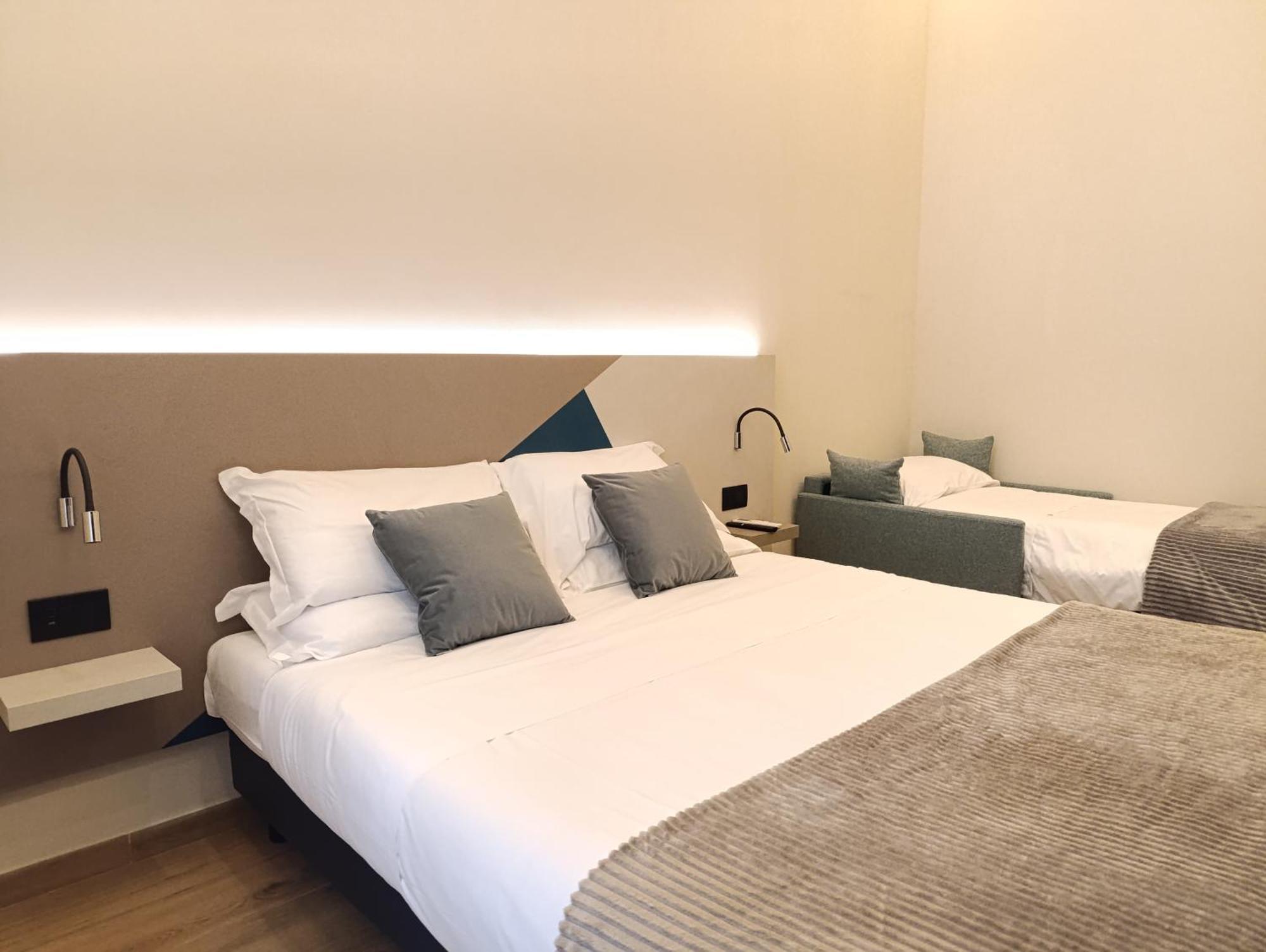 Honeycomb Guesthouse Рим Экстерьер фото